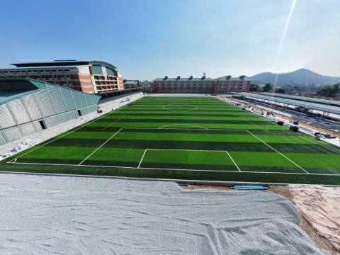 รับสร้างสนามฟุตบอลหญ้าเทียมมาตรฐาน
